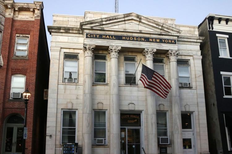 Hudson City Hall